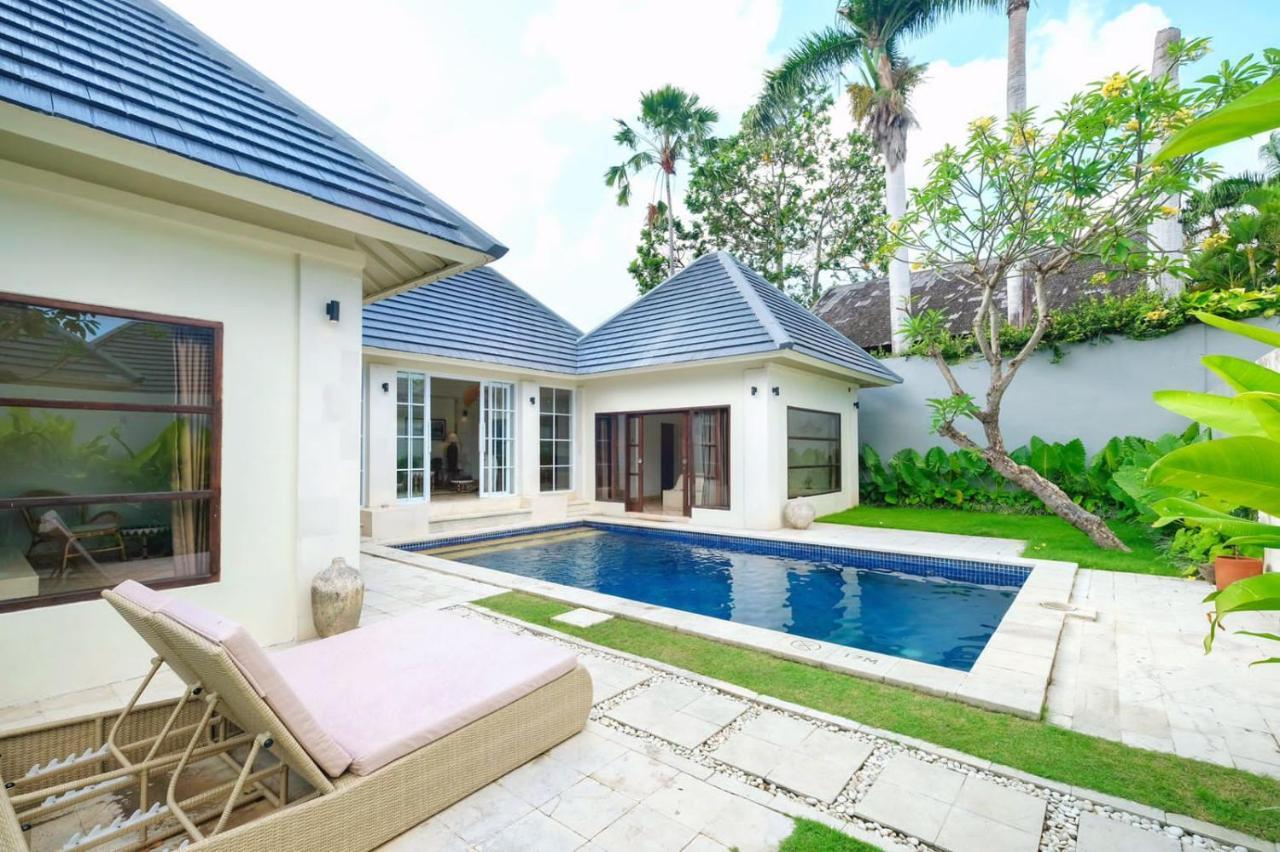 Casa Benita By Bracha Villas Management Seminyak  Exterior photo